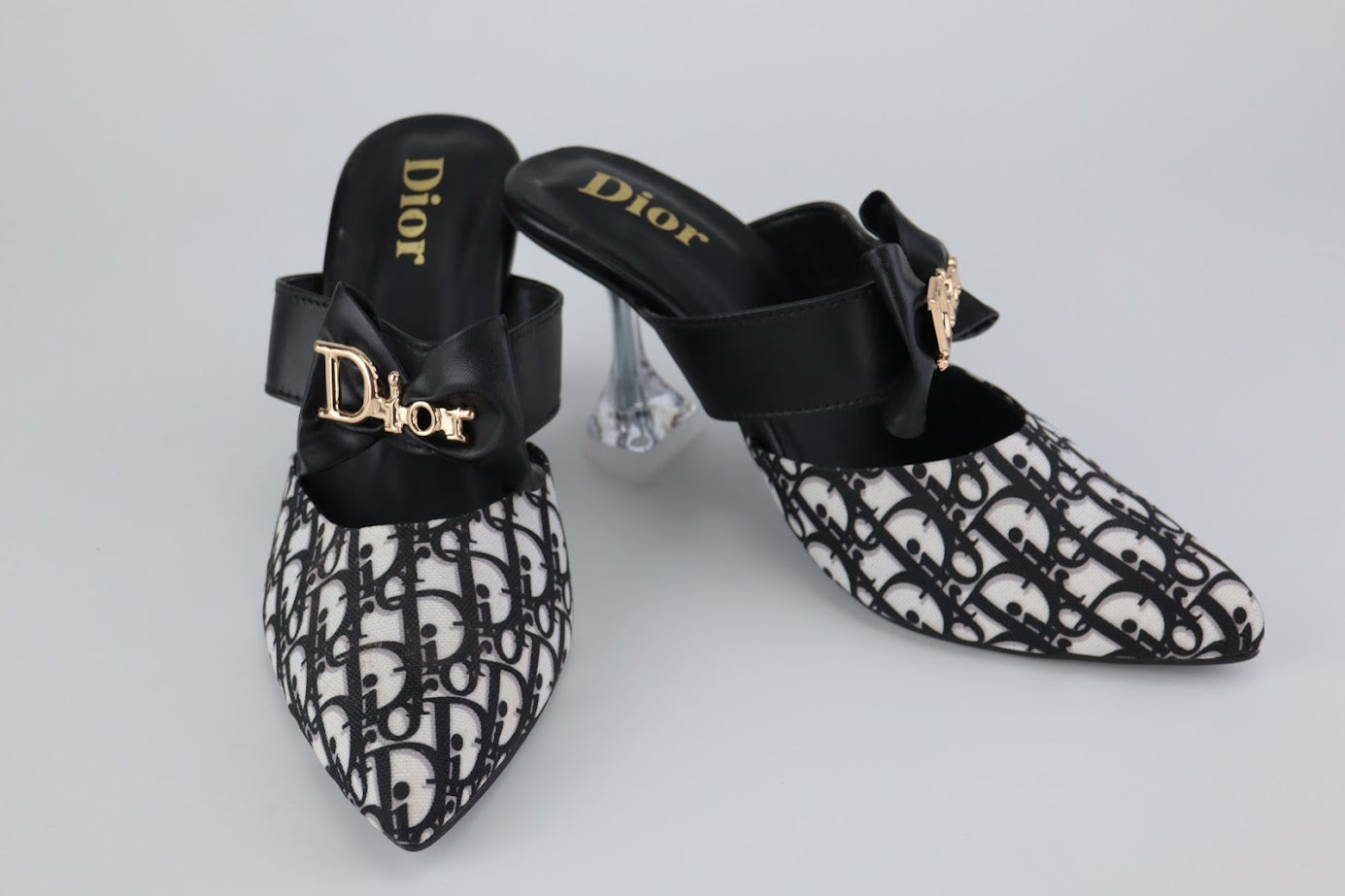 DIOR's Bow Heel Pumps Court Shoes - Exclusive Pricing for Pakistan